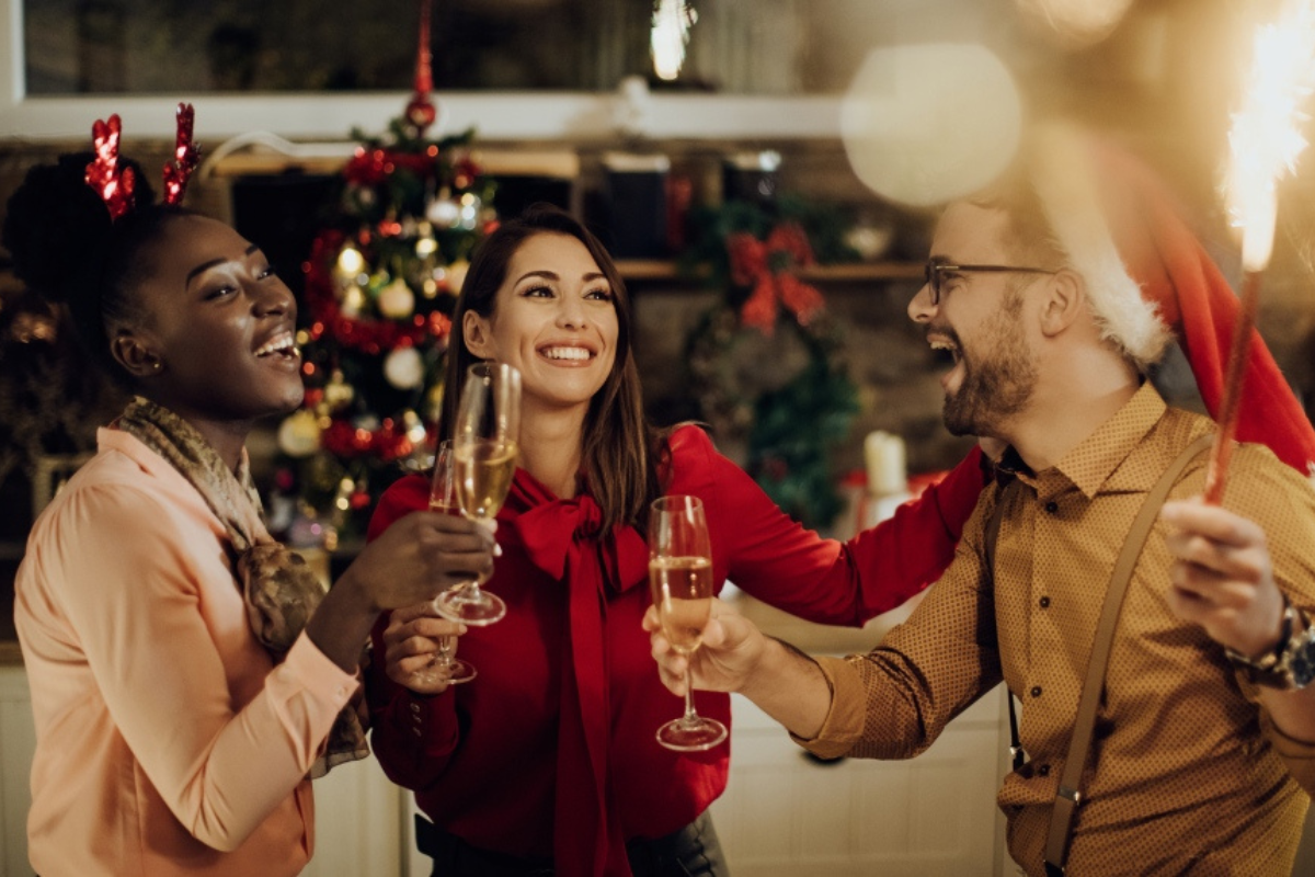 How to Create a Memorable Holiday Gifting Experience