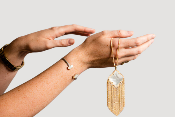 One-of-a-kind gift experiences with Kendra Scott